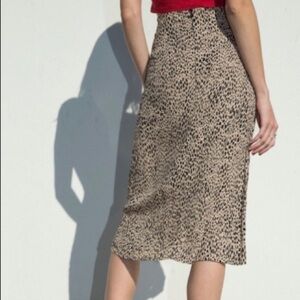 Brandy Melville  Leopard Print  Skirt